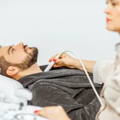 Badanie hormonalne mężczyzn: wszystko co musisz wiedzieć przed wizytą